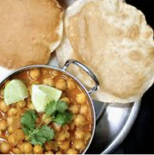 Chole Poori (2pc)