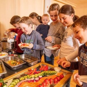 Daily Kid Lunch Buffet $9.95