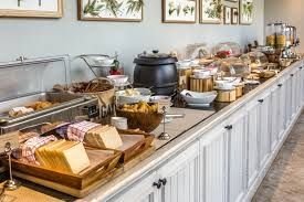 Weekend Breakfast Buffet (Saturday & Sunday )$12.95